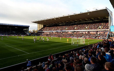 人瞩目的焦 人瞩目的焦